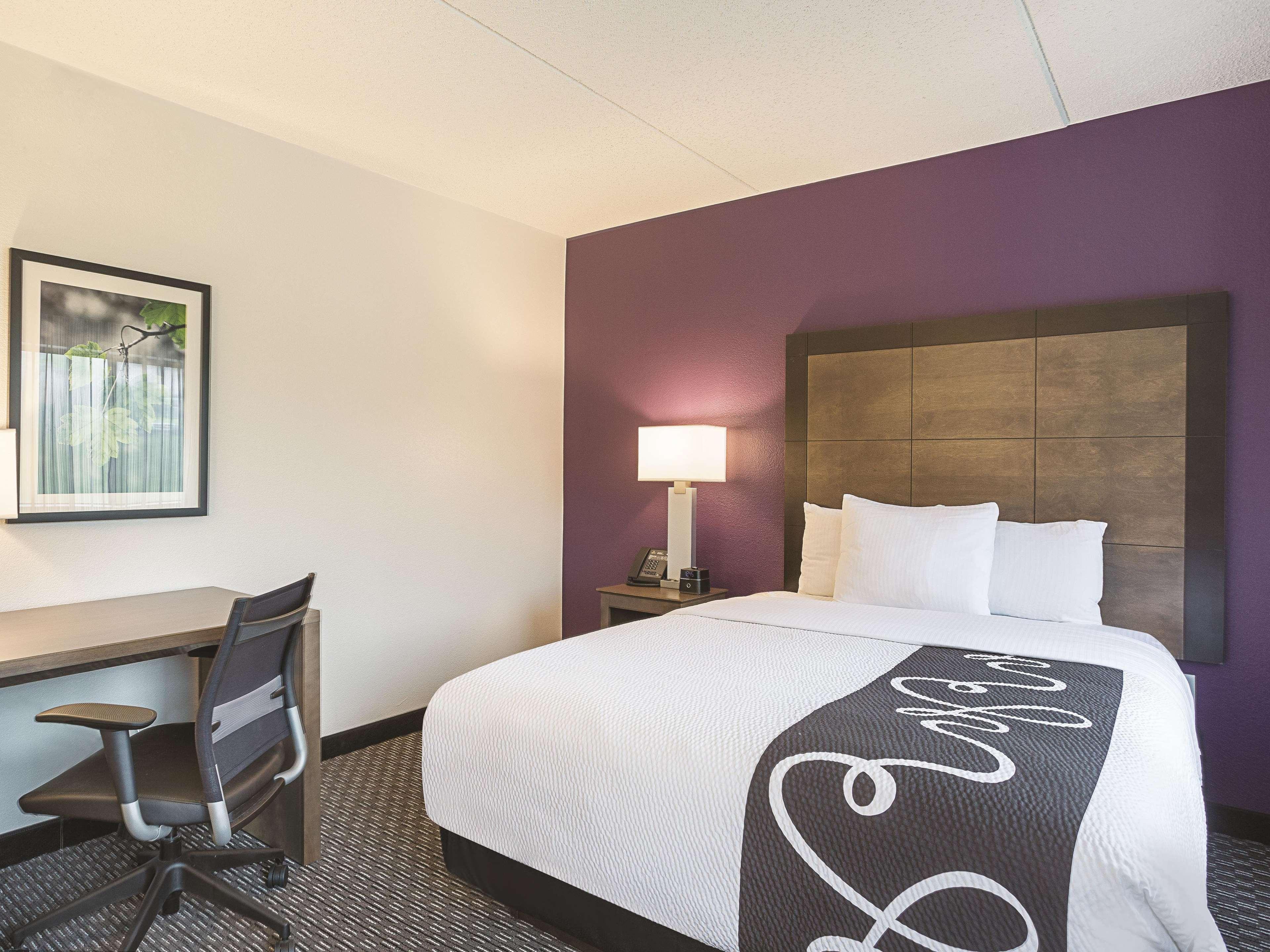 La Quinta By Wyndham Baltimore BWI Airport Лінтікум Екстер'єр фото
